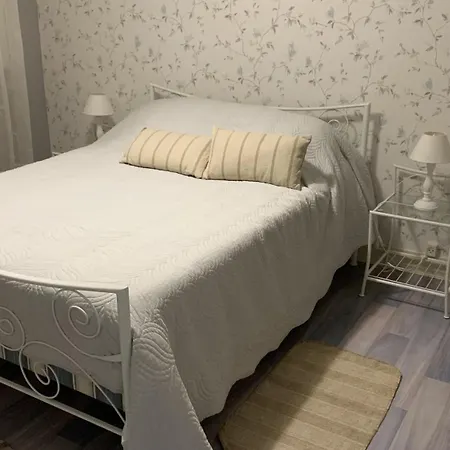 2 A 200 M De La Mer Apartment *